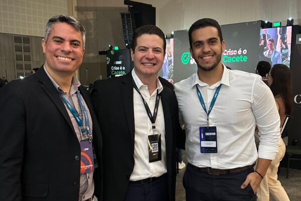 O médico do futuro: Por que a gestão e a tecnologia estão redefinindo a Radiologia em Fortaleza? Dr Carlos Macedo e Criterium Diagnósticos explicam.